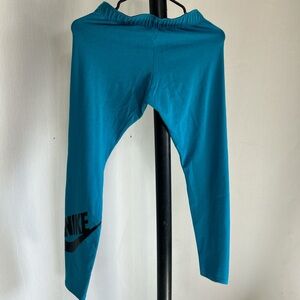 Nike women.sTeal Stretch Leggings with Black Logo used good condition size s